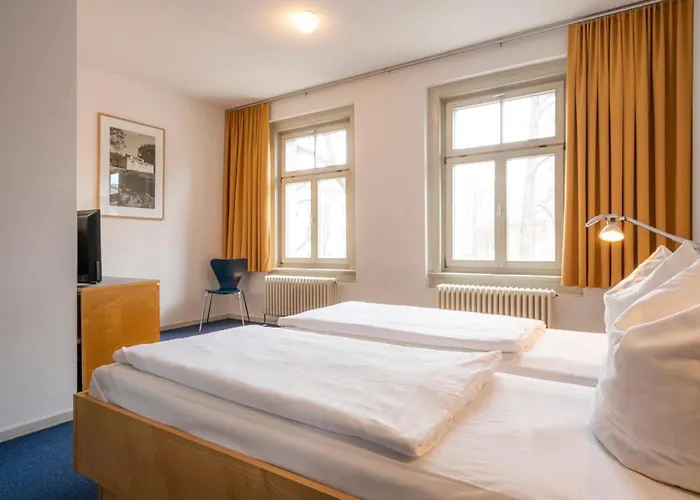 Alt-weimar Aparthotel 3*